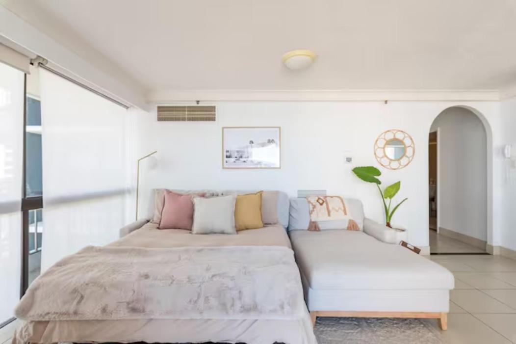Longbeach Luxe, Surfers Paradise