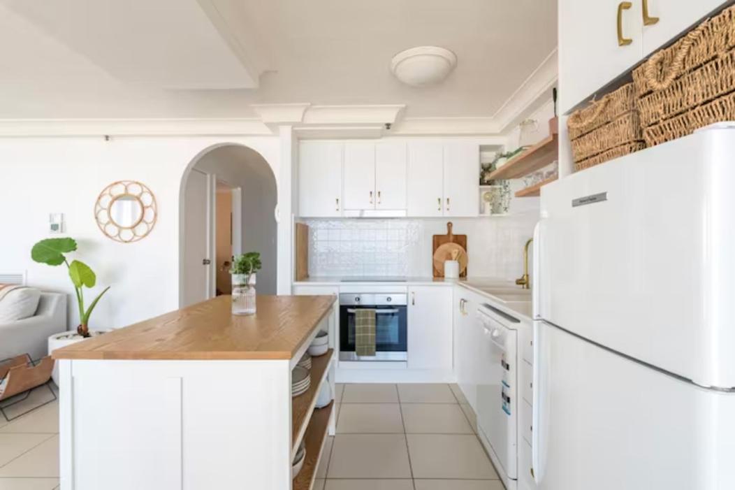 Longbeach Luxe, Surfers Paradise Gold Coast